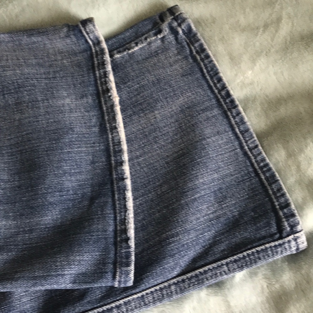 Jeans - Picture 2 of 9